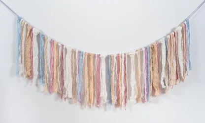 ΓΙΡΛΑΝΤΑ ΜΕ ΔΑΝΤΕΛΕΣ   Beauty Home