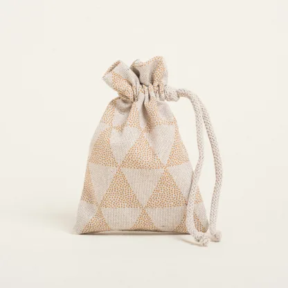 ΠΟΥΓΚΙ ΜΕ ΚΟΡΔΟΝΙ 12 x 17 cm ΤΡΙΓΩΝΑ ΜΠΕΖ ΠΟΥΑ   Beauty Home
