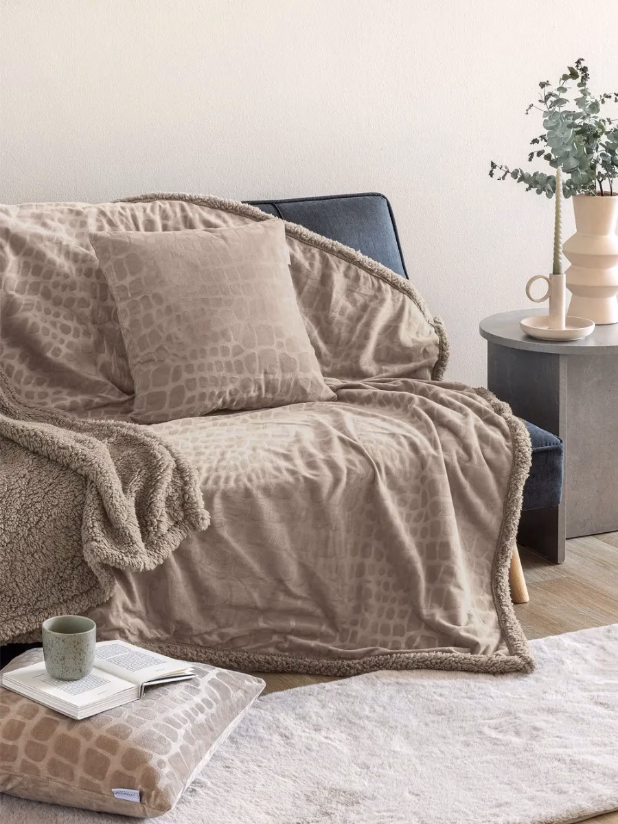 Διακοσμητική Μαξιλαροθήκη Home Décor 45x45 FLO BEIGE Διακοσμητική Μαξιλαροθήκη Home Décor 45x45 FLO BEIGE