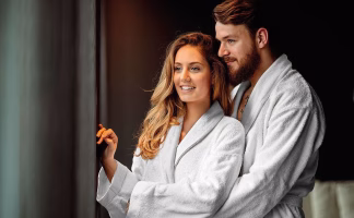 Νυφικά Μπουρνούζια