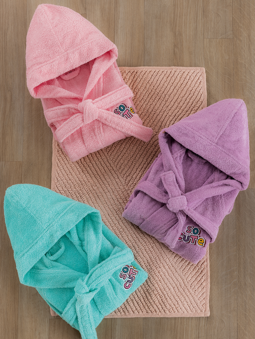 Μπουρνούζι με Κουκούλα Kids Bath CUTE PINK 4-6 Μπουρνούζι με Κουκούλα Kids Bath CUTE PINK 4-6
