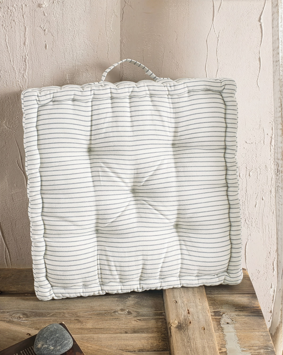 Linen Γκρι Ριγε - Μαξιλαρι Δαπεδου 50x50x10 Φυσικο Linen Γκρι Ριγε - Μαξιλαρι Δαπεδου 50x50x10 Φυσικο
