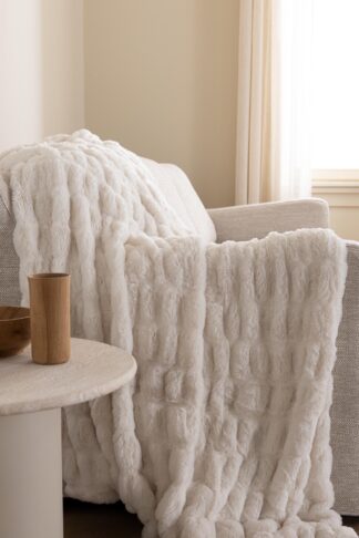 1060004 Ριχτάρι Relief Faux Fur (130x170) 430gsm & 180gsm mink φόδρα - 130 x 170 cm 1060004 Ριχτάρι Relief Faux Fur (130x170) 430gsm & 180gsm mink φόδρα - 130 x 170 cm