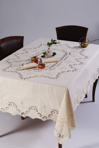 Χειροποίητο τραπεζομάντηλο 1285 (170cm x 170cm) μπέζ Χειροποίητο τραπεζομάντηλο 1285 (170cm x 170cm) μπέζ