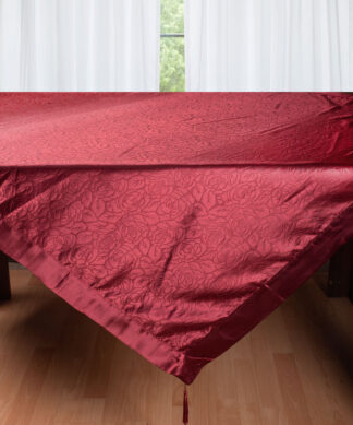 Σατέν τραπεζοκαρέ 2009 λουλούδι (130cm x 130cm) μπορντώ Σατέν τραπεζοκαρέ 2009 λουλούδι (130cm x 130cm) μπορντώ