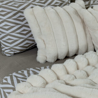LINO Μαξιλαροθήκη Διακοσμητική Γούνα Natt 45x45 Off White LINO Μαξιλαροθήκη Διακοσμητική Γούνα Natt 45x45 Off White