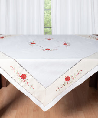 Χριστουγεννιάτικο τραπεζοκαρέ (135cm x 135cm) 5911 Χριστουγεννιάτικο τραπεζοκαρέ (135cm x 135cm) 5911