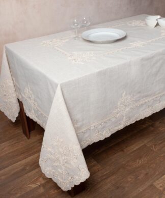 Τραπεζομάντηλο 80217A (130cm x 130cm) Τραπεζομάντηλο 80217A (130cm x 130cm)