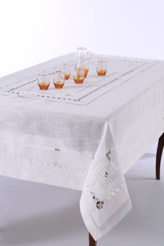 Χειροποίητο τραπεζομάντηλο 9108 (170cm x 220cm) λευκό Χειροποίητο τραπεζομάντηλο 9108 (170cm x 220cm) λευκό