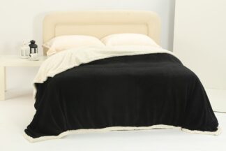 Κουβέρτα fleece με sherpa (220cm x 240cm) pineapple μαύρο