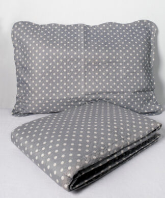 Κουβερλί σετ (220cm x 240cm + 2 x 50cm x 70cm) dot grey Κουβερλί σετ (220cm x 240cm + 2 x 50cm x 70cm) dot grey