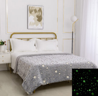 Παιδική φωσφοριζέ κουβέρτα με sherpa star (170cm x 220cm) γκρί Παιδική φωσφοριζέ κουβέρτα με sherpa star (170cm x 220cm) γκρί
